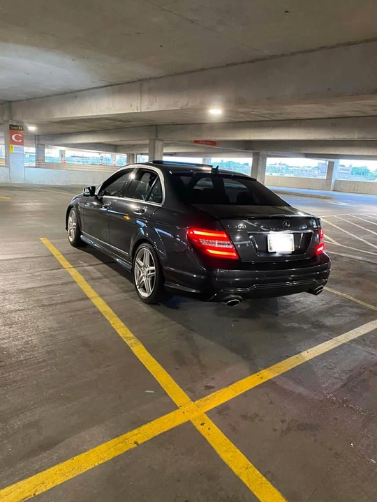 2013 Mercedes-Benz W204 C-Class - Image 4 of 17