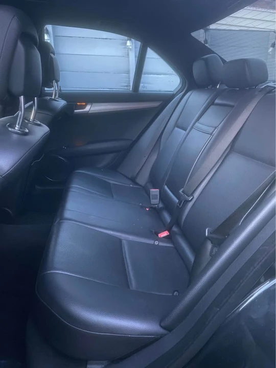 2013 Mercedes-Benz W204 C-Class - Image 14 of 17