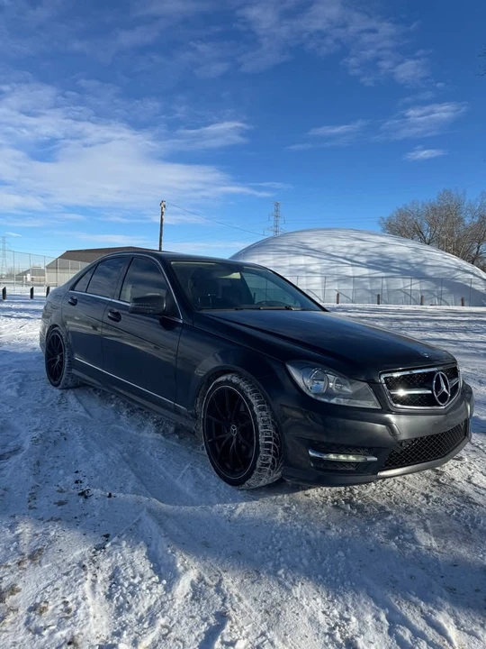 2013 Mercedes-Benz W204 C-Class - Image 2 of 11