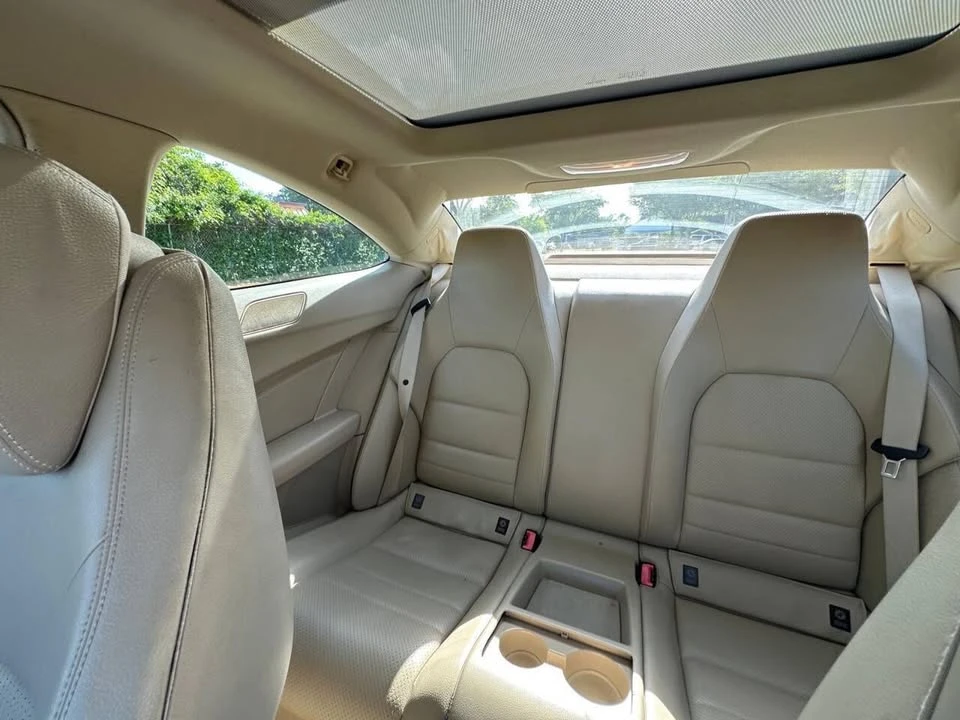 2013 Mercedes-Benz W204 C-Class - Image 11 of 16
