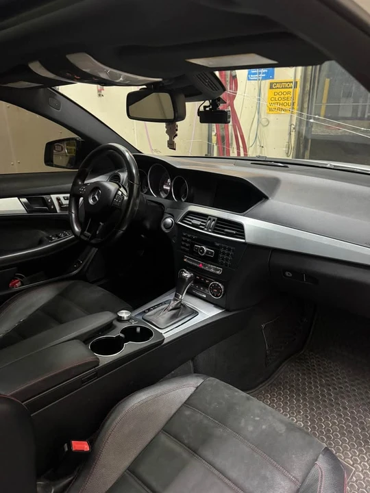 2013 Mercedes-Benz W204 C-Class - Image 10 of 10
