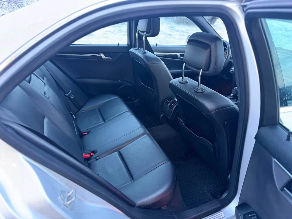 2013 Mercedes-Benz W204 C-Class - Image 7 of 15