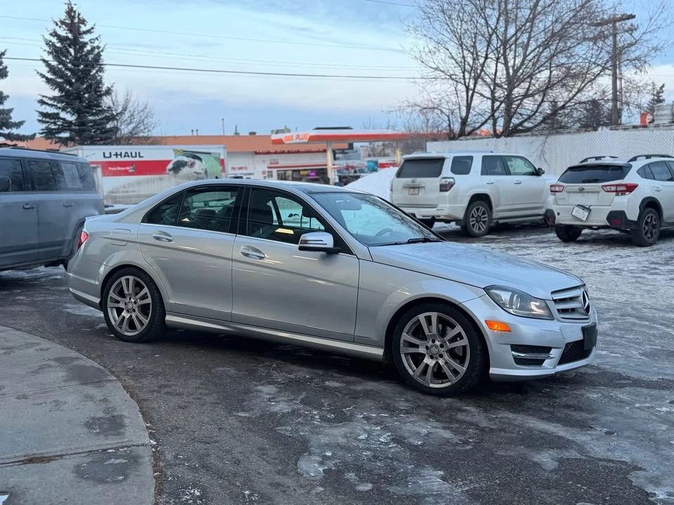 2013 Mercedes-Benz W204 C-Class - Image 2 of 15