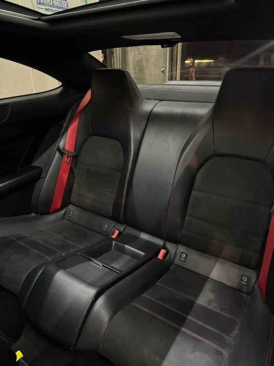 2013 Mercedes-Benz W204 C-Class - Image 9 of 10