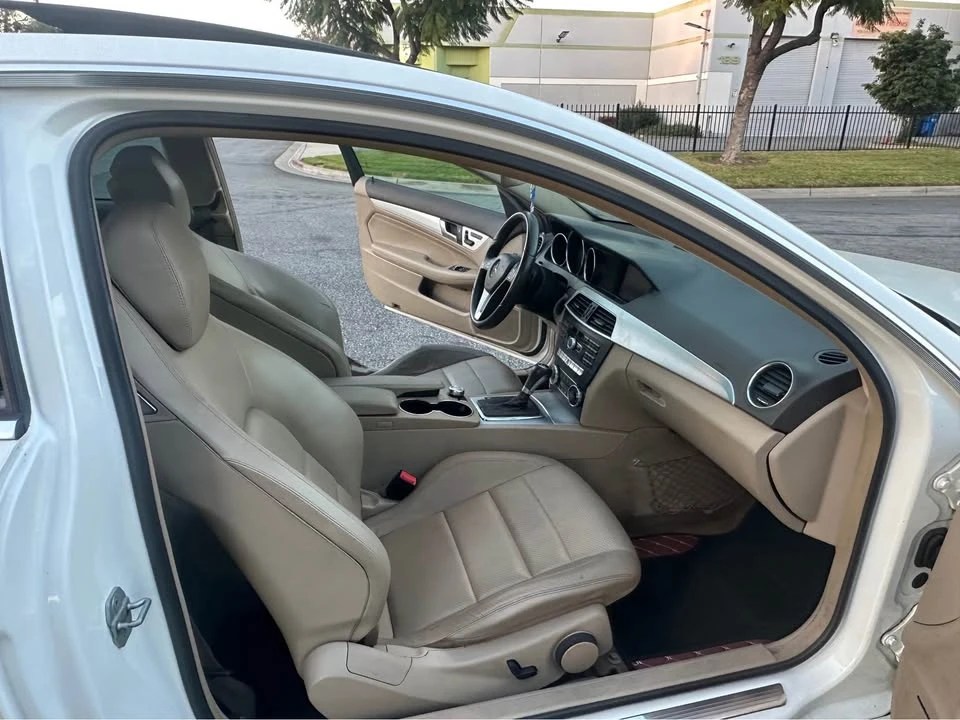 2013 Mercedes-Benz W204 C-Class - Image 9 of 20