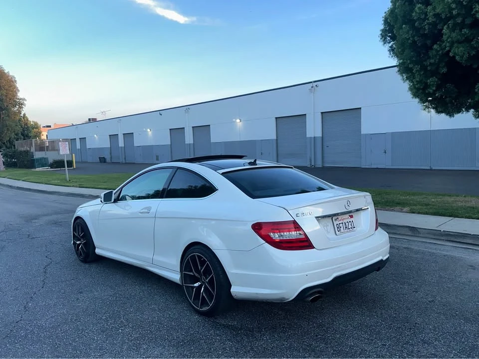 2013 Mercedes-Benz W204 C-Class - Image 5 of 20