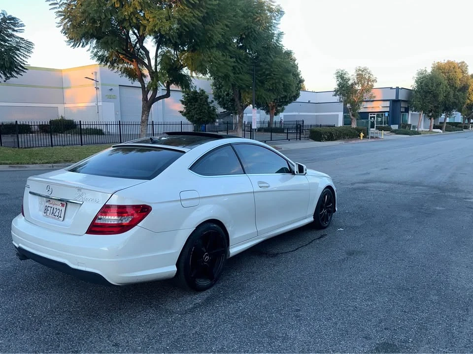 2013 Mercedes-Benz W204 C-Class - Image 6 of 20