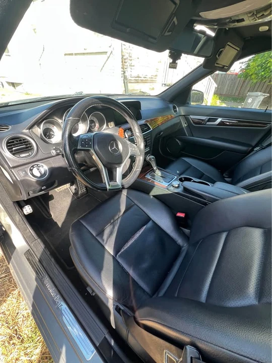 2013 Mercedes-Benz W204 C-Class - Image 6 of 8