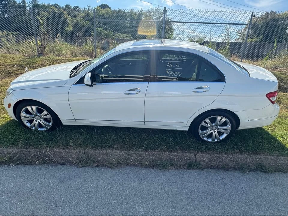 2013 Mercedes-Benz W204 C-Class - Image 5 of 17