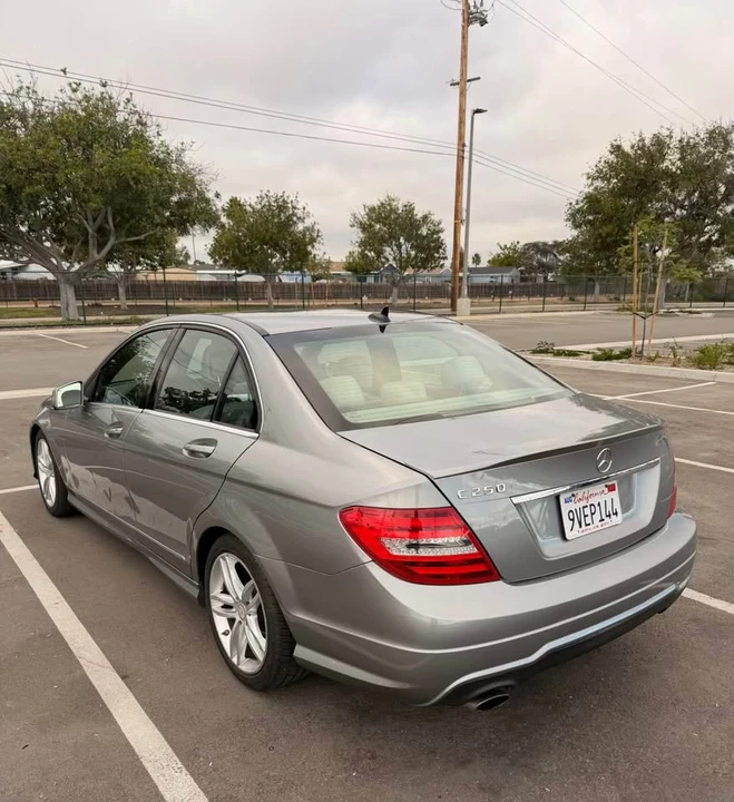 2013 Mercedes-Benz W204 C-Class - Image 7 of 18