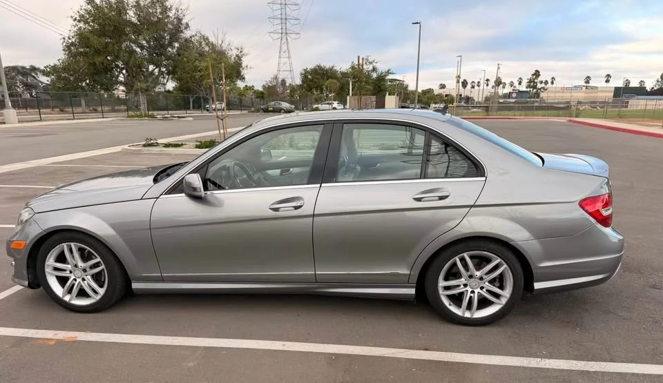 2013 Mercedes-Benz W204 C-Class - Image 4 of 18