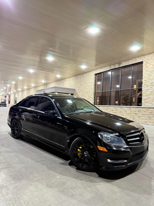 2013 Mercedes-Benz W204 C-Class - Image 3 of 14