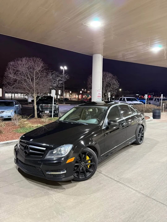 2013 Mercedes-Benz W204 C-Class - Image 5 of 14