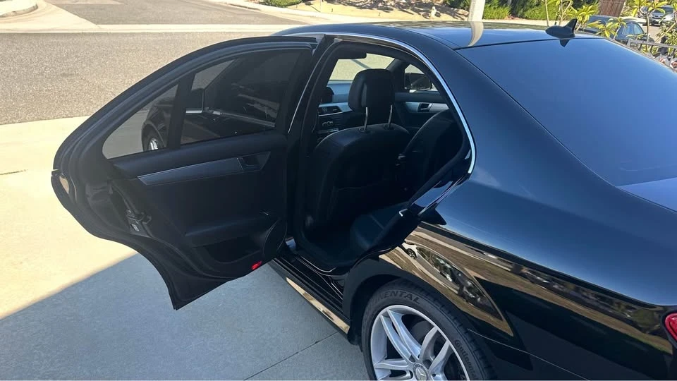 2013 Mercedes-Benz W204 C-Class - Image 7 of 15
