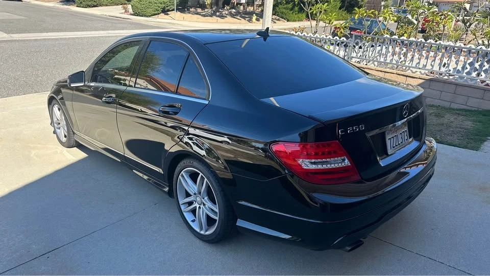 2013 Mercedes-Benz W204 C-Class - Image 4 of 15
