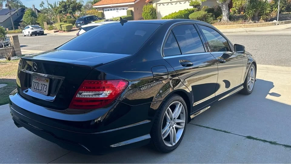 2013 Mercedes-Benz W204 C-Class - Image 11 of 15