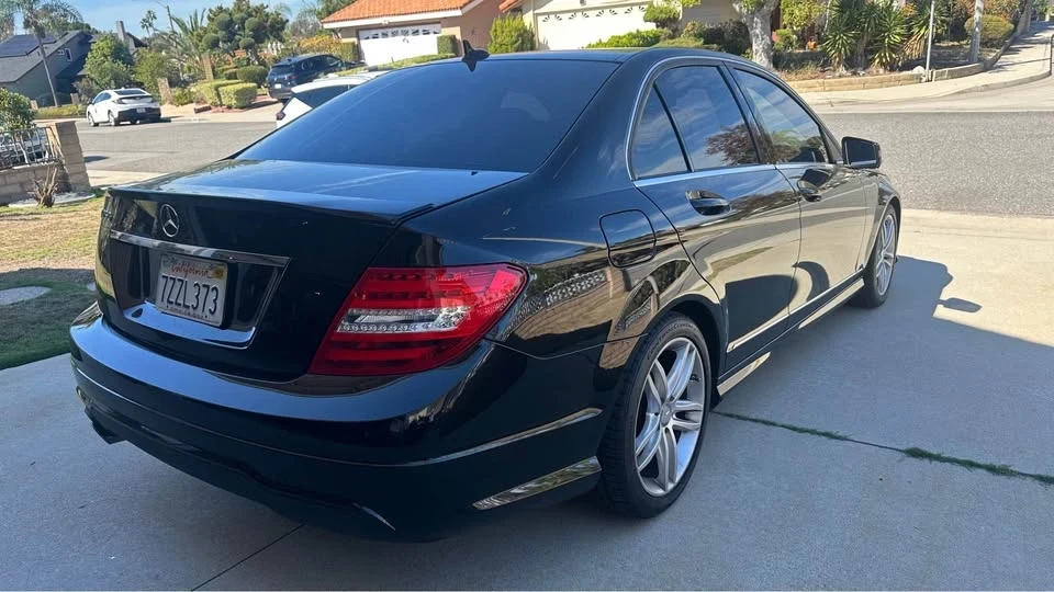 2013 Mercedes-Benz W204 C-Class - Image 5 of 15