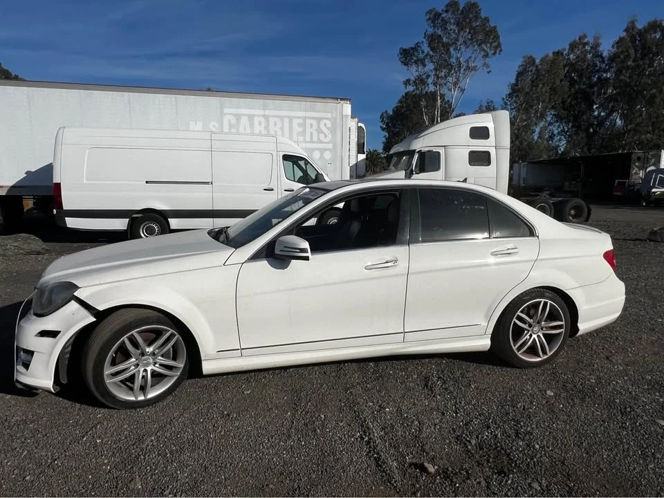 2013 Mercedes-Benz W204 C-Class - Image 4 of 7