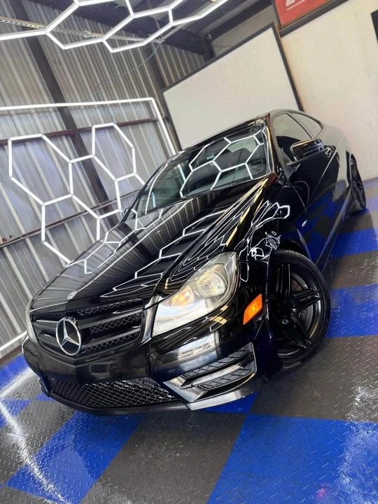 2013 Mercedes-Benz W204 C-Class - Image 2 of 10
