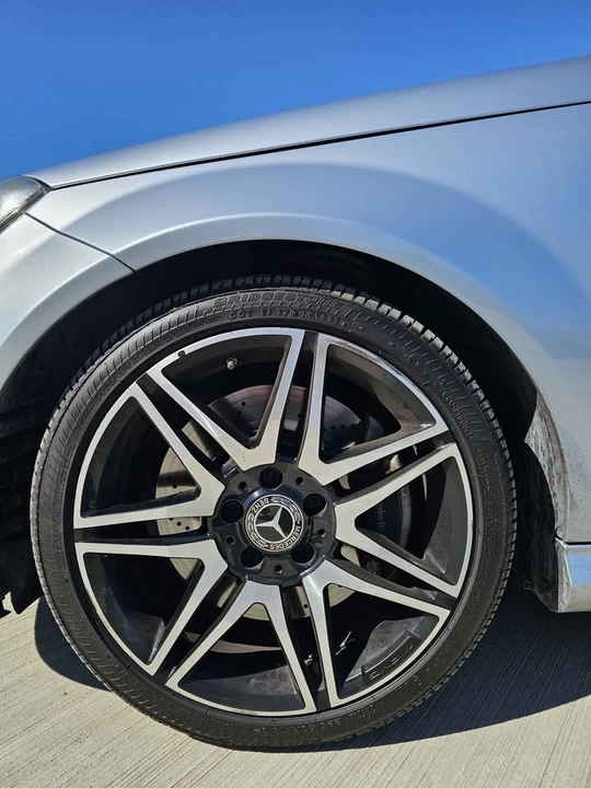2013 Mercedes-Benz W204 C-Class - Image 3 of 17