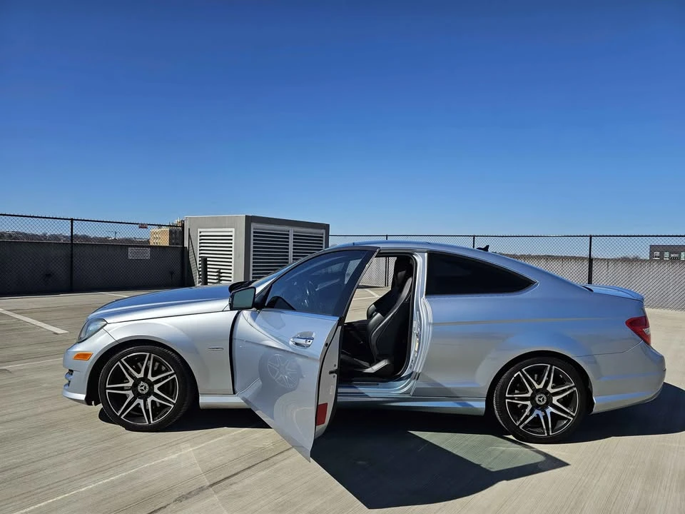 2013 Mercedes-Benz W204 C-Class - Image 5 of 17