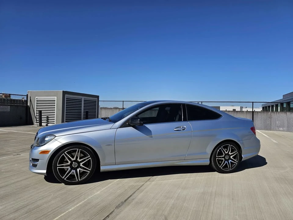 2013 Mercedes-Benz W204 C-Class - Image 2 of 17