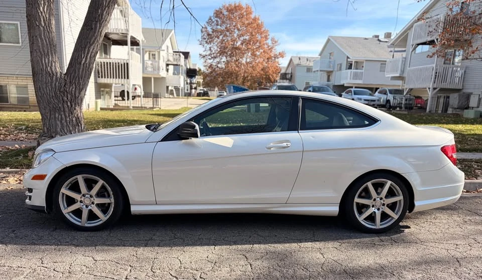 2013 Mercedes-Benz W204 C-Class - Image 11 of 13