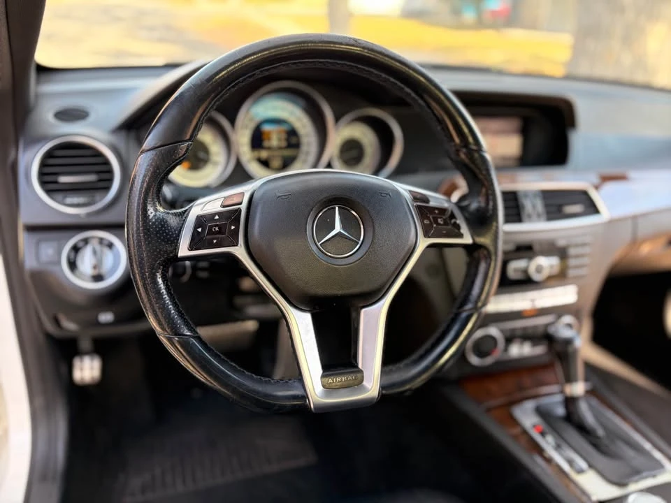 2013 Mercedes-Benz W204 C-Class - Image 4 of 13