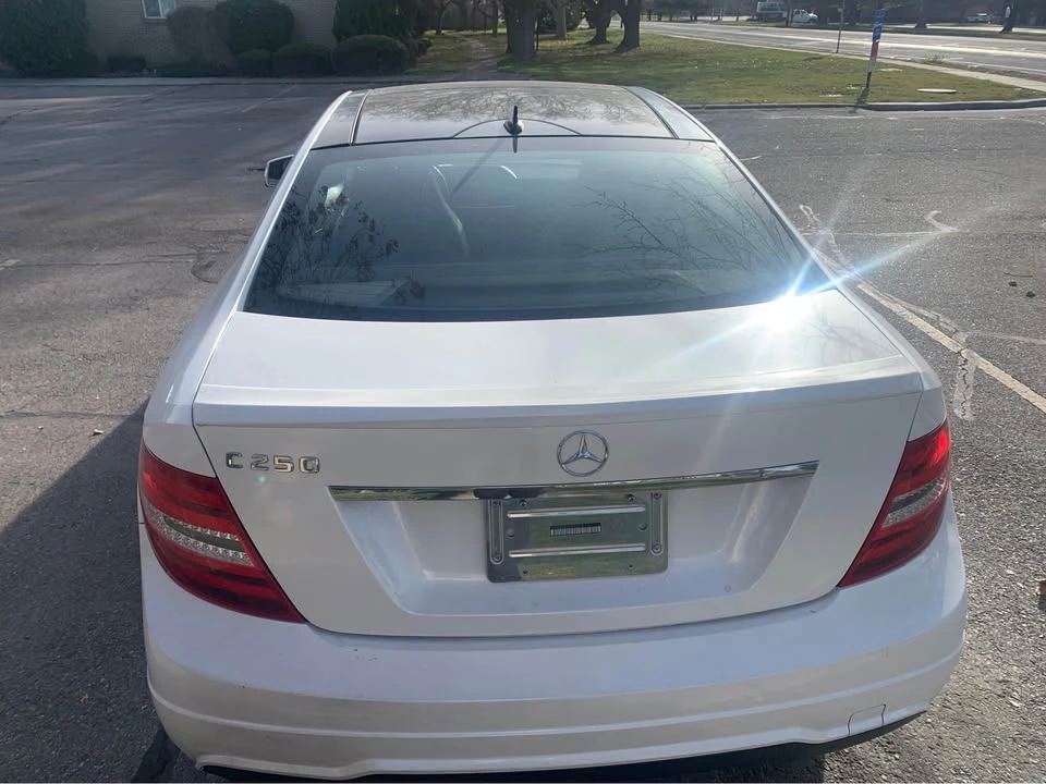 2013 Mercedes-Benz W204 C-Class - Image 5 of 8