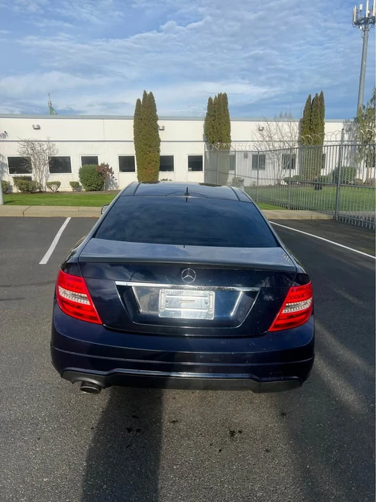 2013 Mercedes-Benz W204 C-Class - Image 5 of 9