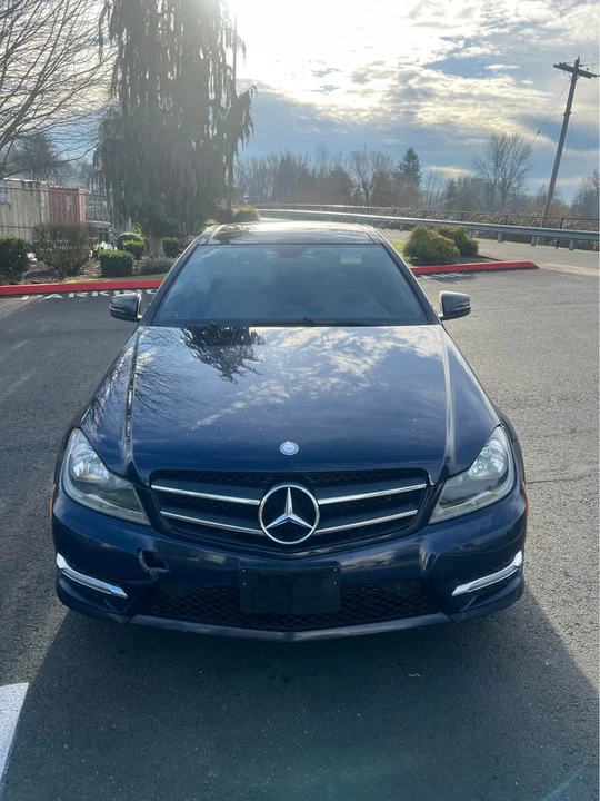 2013 Mercedes-Benz W204 C-Class - Image 2 of 9