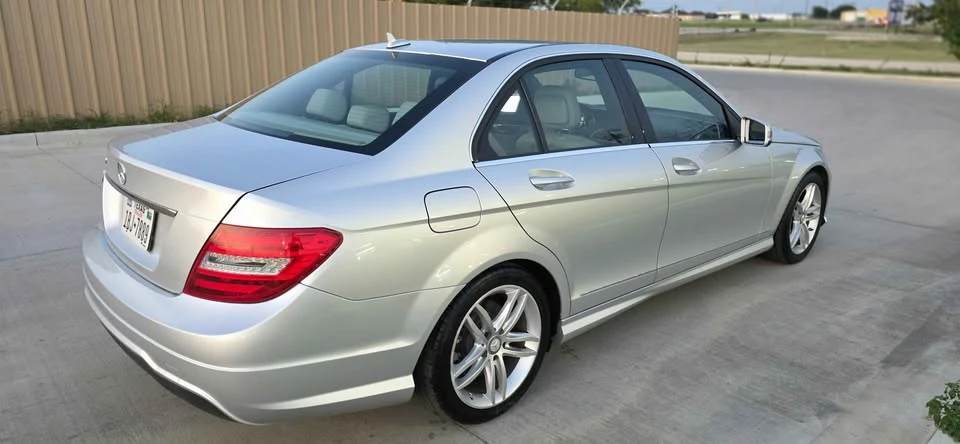 2013 Mercedes-Benz W204 C-Class - Image 3 of 19