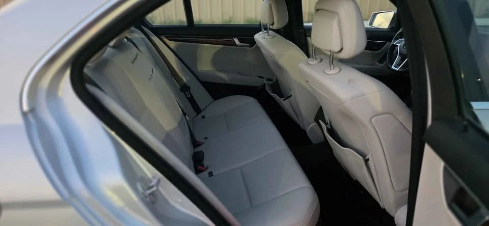 2013 Mercedes-Benz W204 C-Class - Image 15 of 19