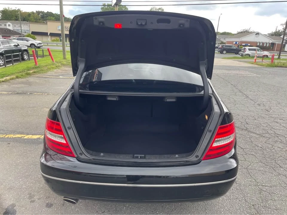2013 Mercedes-Benz W204 C-Class - Image 14 of 19