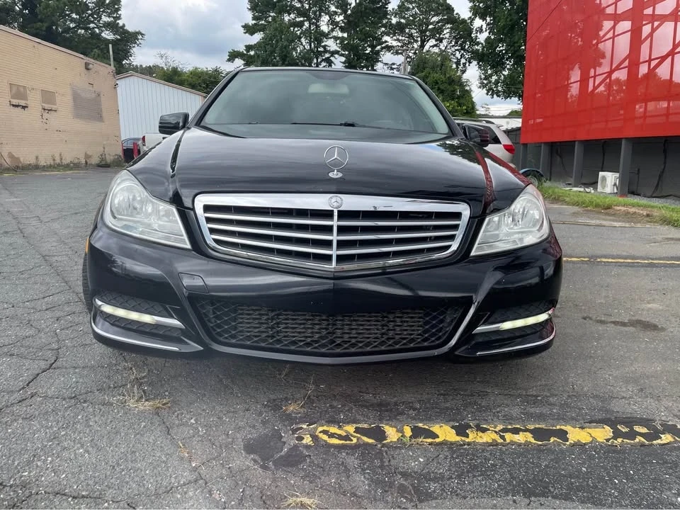 2013 Mercedes-Benz W204 C-Class - Image 2 of 19
