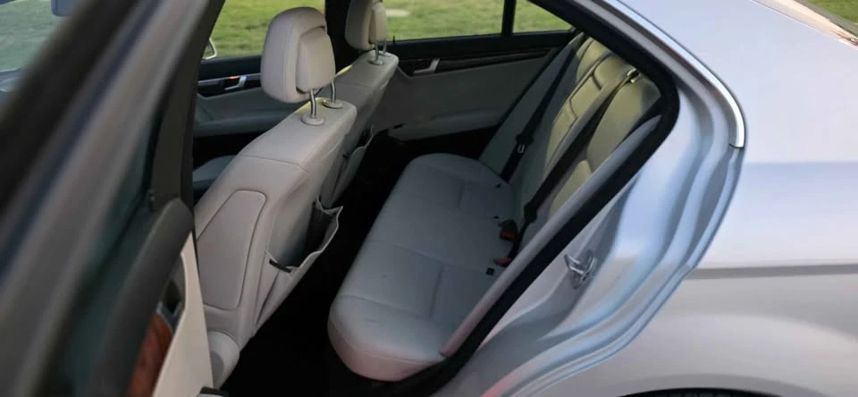 2013 Mercedes-Benz W204 C-Class - Image 17 of 19