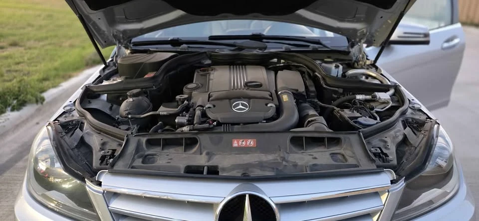 2013 Mercedes-Benz W204 C-Class - Image 17 of 18