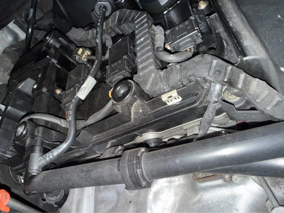 2013 Mercedes-Benz W204 C-Class - Image 13 of 19