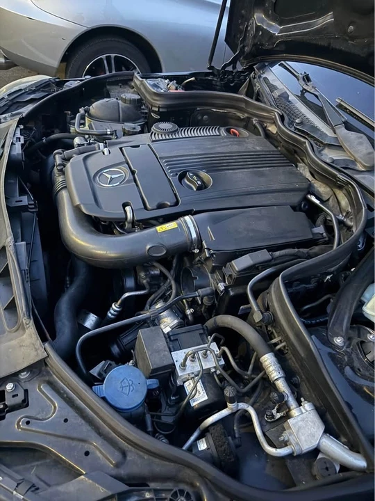 2013 Mercedes-Benz W204 C-Class - Image 16 of 19