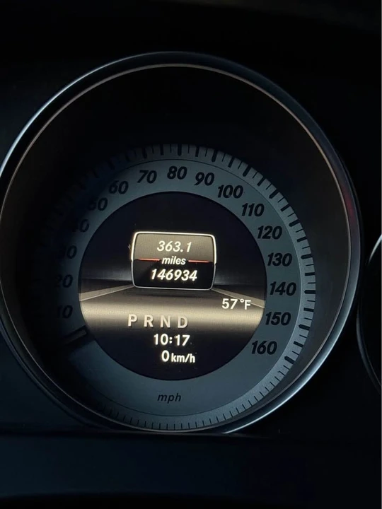 2013 Mercedes-Benz W204 C-Class - Image 11 of 19