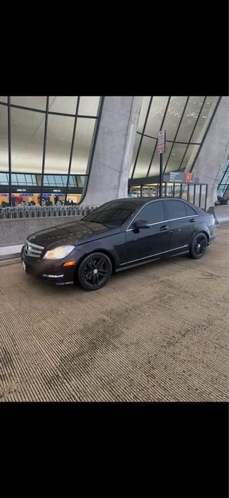 2013 Mercedes-Benz W204 C-Class - Image 3 of 19