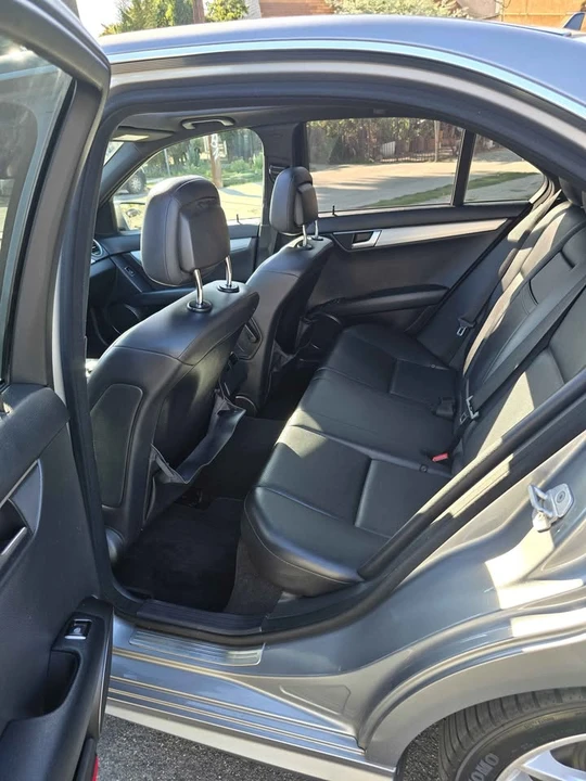 2013 Mercedes-Benz W204 C-Class - Image 8 of 9