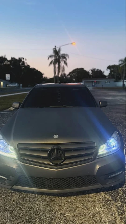 2013 Mercedes-Benz W204 C-Class - Image 10 of 12