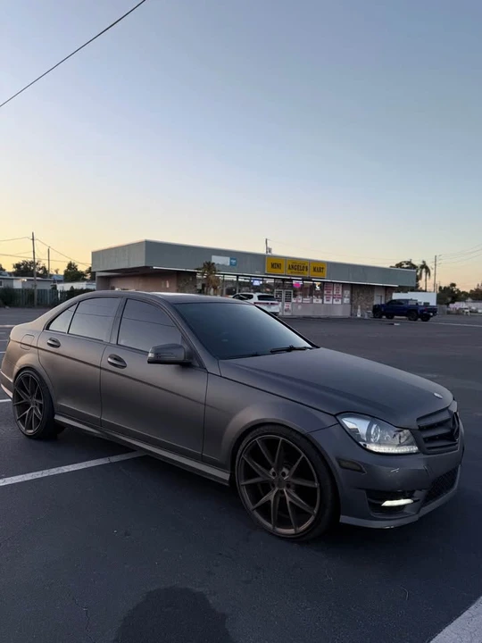 2013 Mercedes-Benz W204 C-Class - Image 2 of 12