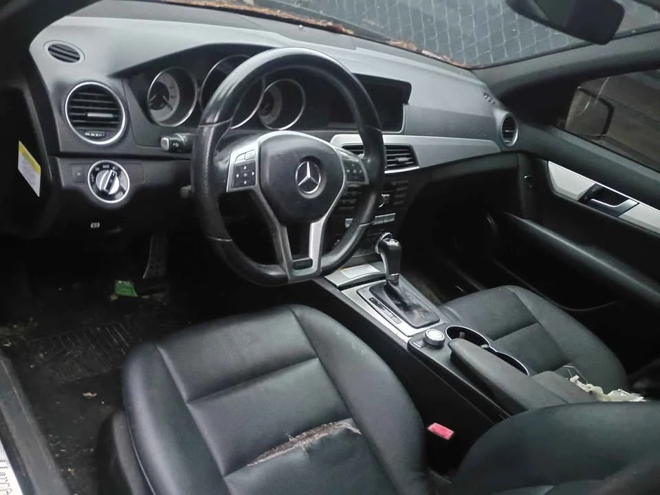 2013 Mercedes-Benz W204 C-Class - Image 2 of 8