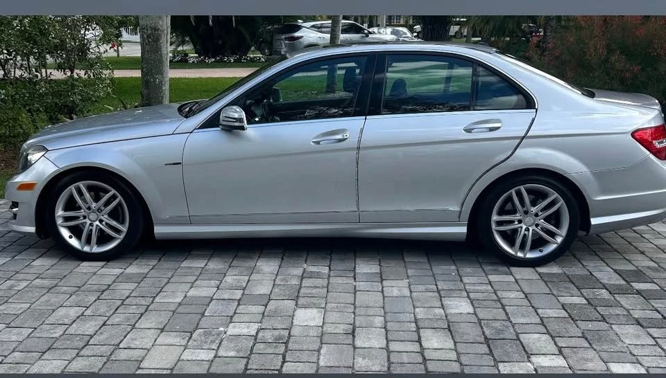 2013 Mercedes-Benz W204 C-Class - Image 5 of 11