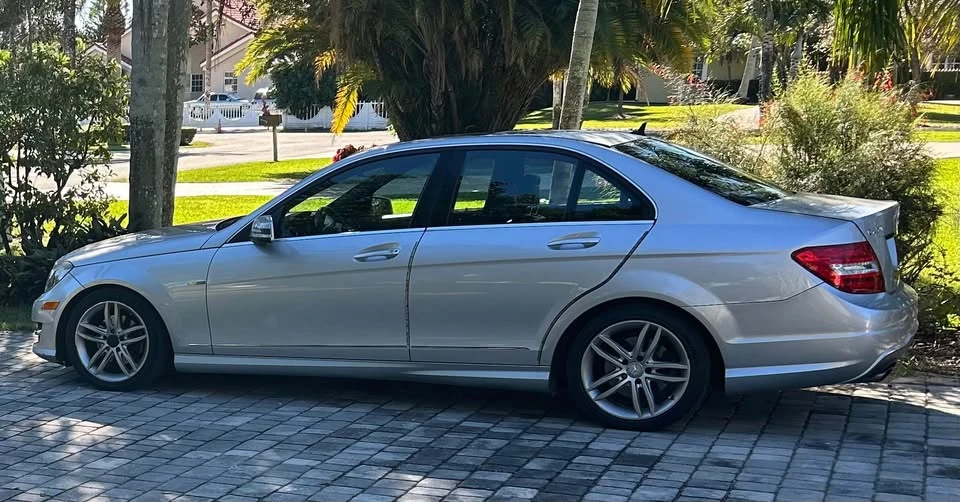 2013 Mercedes-Benz W204 C-Class - Image 7 of 11