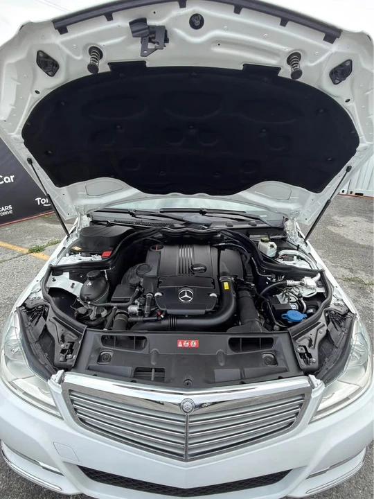 2013 Mercedes-Benz W204 C-Class - Image 18 of 19