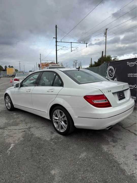 2013 Mercedes-Benz W204 C-Class - Image 5 of 19