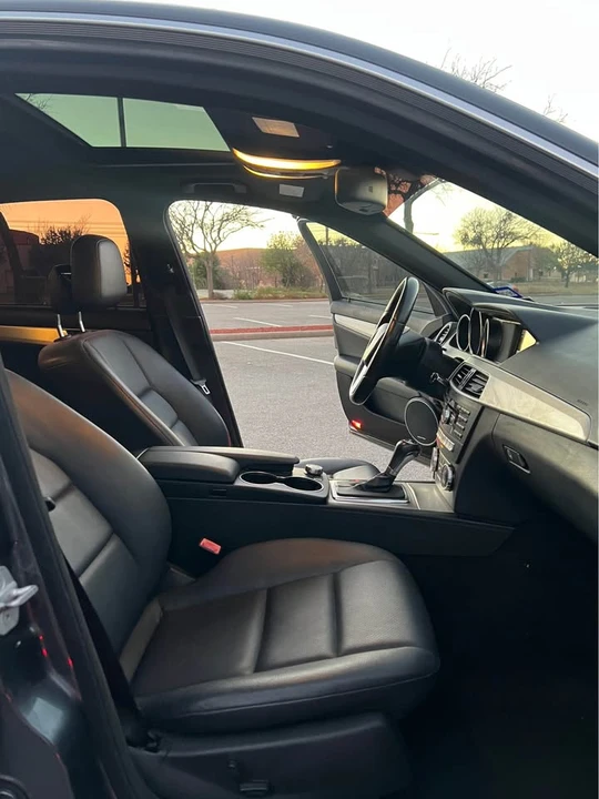 2013 Mercedes-Benz W204 C-Class - Image 6 of 12